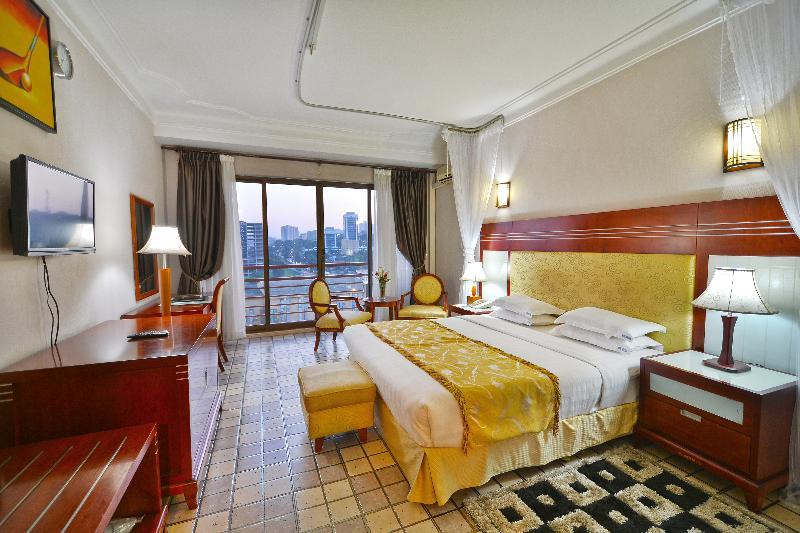 Hotel Africana Kampala Bagian luar foto