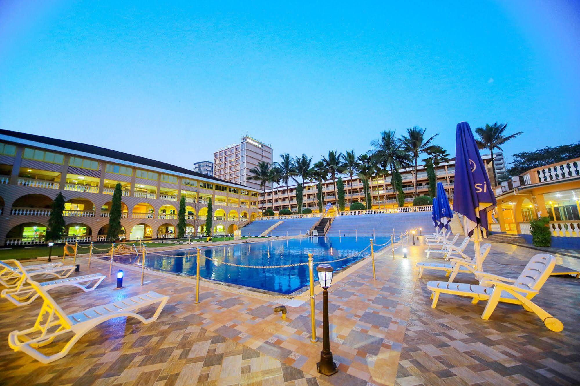 Hotel Africana Kampala Bagian luar foto